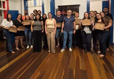 Desenvolvimento Econômico realiza formatura do curso “Assistente de Recursos Humanos” Desenvolvimento Econômico realiza formatura do curso “Assistente de Recursos Humanos”