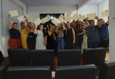 Curso de Assistente Administrativo oferta formação na área para 19 novos alunos no município Curso de Assistente Administrativo oferta formação na área para 19 novos alunos no município