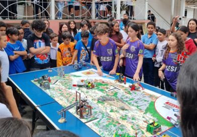 Alunos de Queluz entram no mundo da robótica com ação promovida em parceria com o SESI-Taubaté